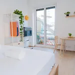 Niu Cozy With Terrace