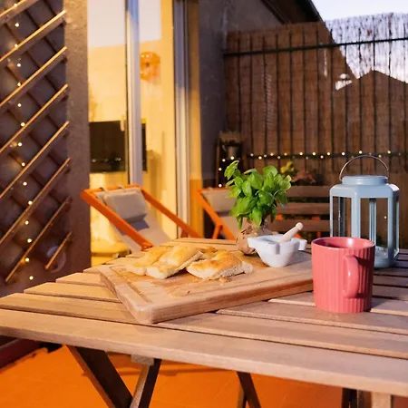 Niu Cozy With Terrace Apartamento *