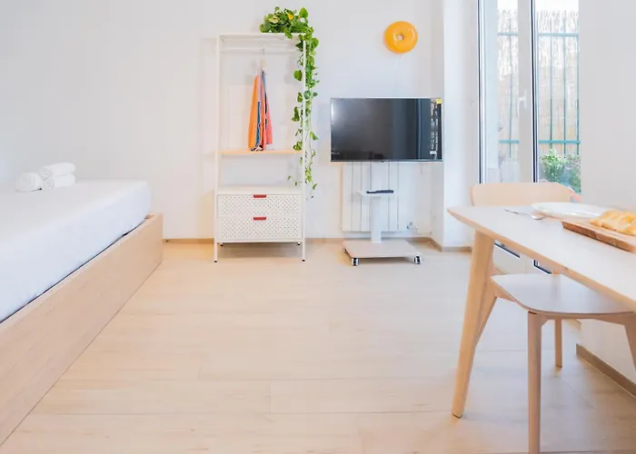 Niu Cozy With Terrace Генуя